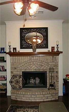 4th image of 2715 Cove Dr