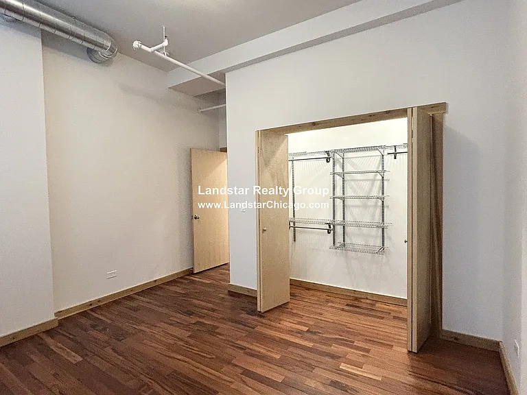 4611 S Ellis Ave #206 — Photo 10
