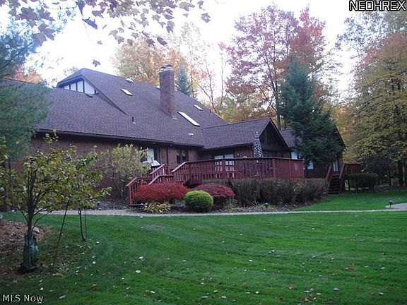 2nd image of 367 Woodbend Dr