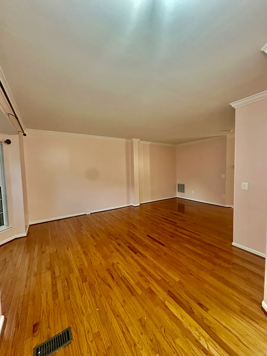 Building Photo - 9424 Black Hawk Ct