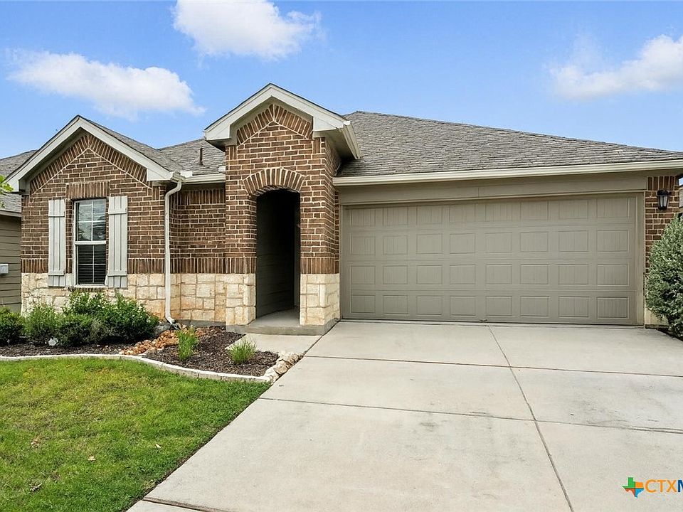1st image of 1046 Amble Oak