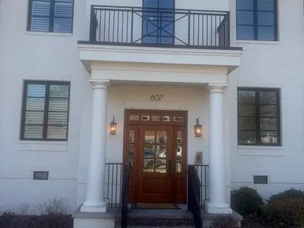 607 Smedes Pl #B, Raleigh, NC 27605