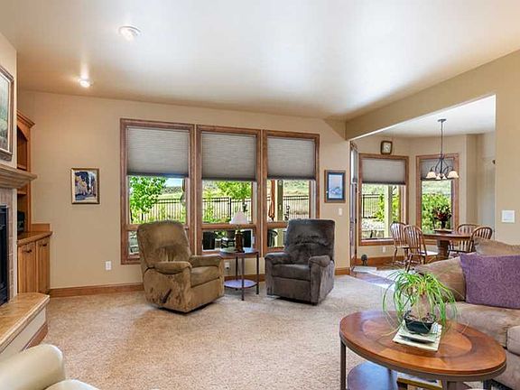 5th image of 3312 Golden Acres Dr