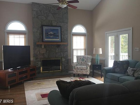 5th image of 4619 Sutton Oaks Dr