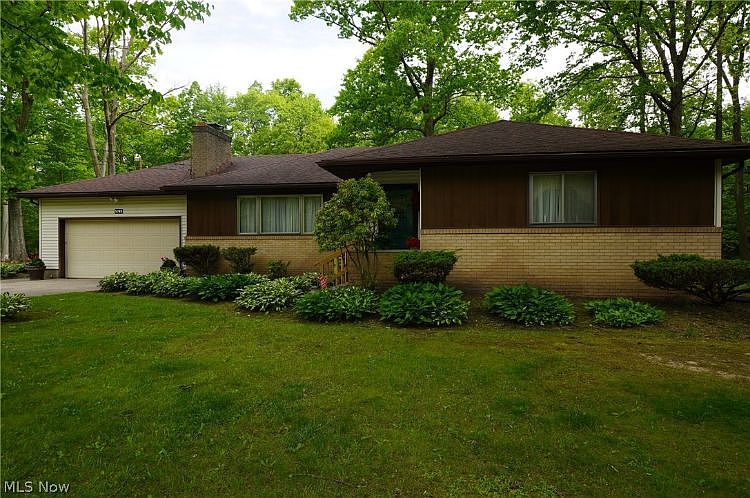 1st image of 5745 Breezewood Dr SE
