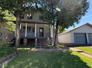 33 Michigan Ave, Montreal, WI 54550