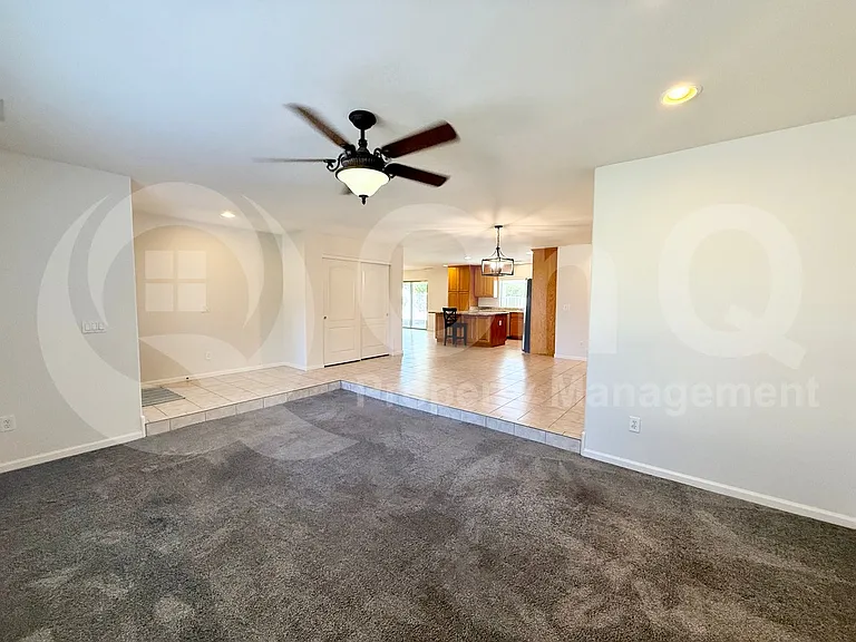 4615 W Bluefield Ave — Photo 10
