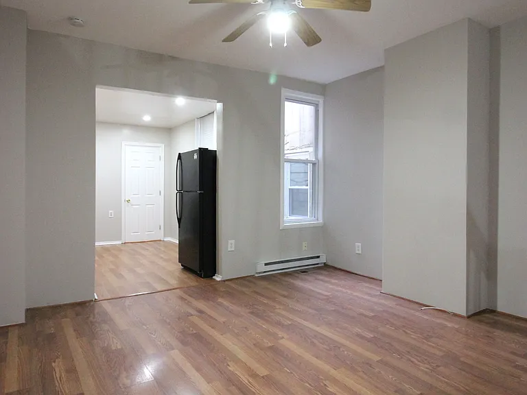 3501 Chestnut Ave — Photo 6