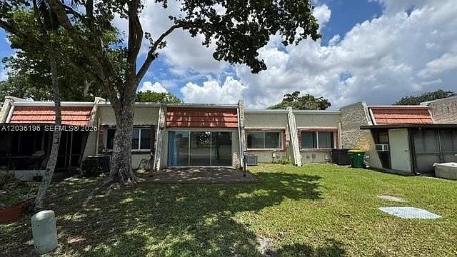 6554 NW 98th Ter #D23 — Photo 10