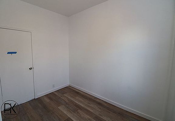 5th image of 66 Hausman St #2