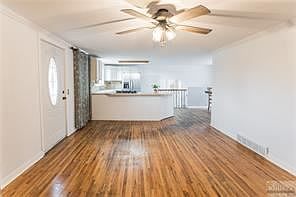 3rd image of 1122 Bench Blvd