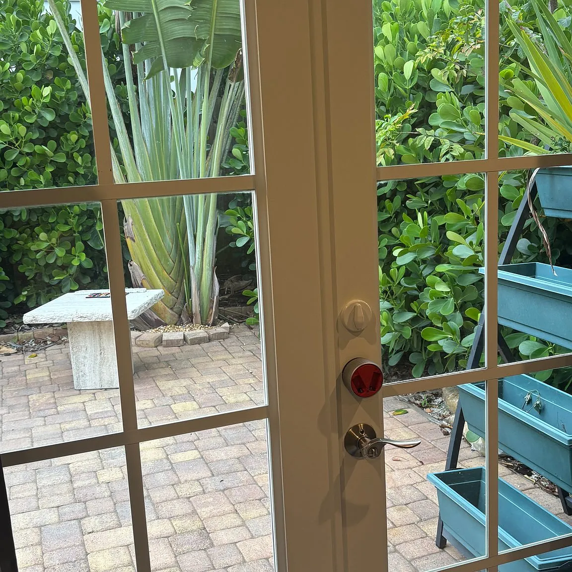 Private paradise close to everything downtown West Palm Beach — Photo 3