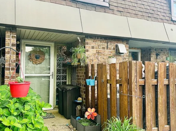 3333 Comly Rd APT 23, Philadelphia, PA 19154