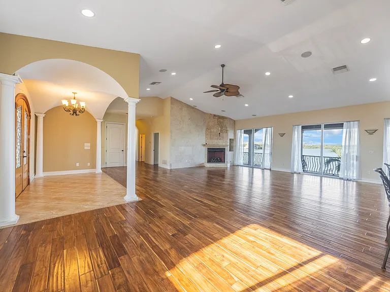 736 Pruitt Dr — Photo 24