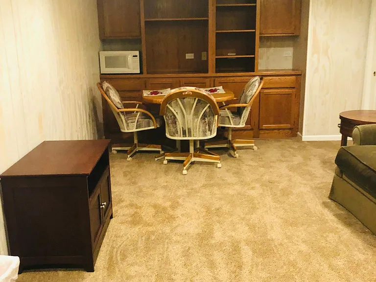 Kitchen area
