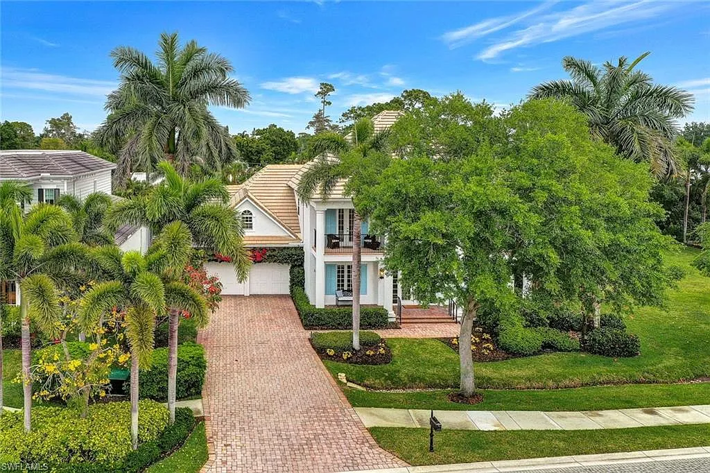 4 bed, 4.5 bath, 4067 sqft, $35,000 — Photo 2