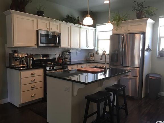 2nd image of 855 W Capraia Ct #316