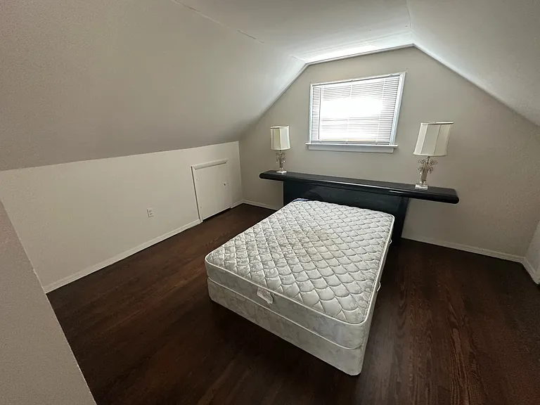 11 Kiva St — Photo 2