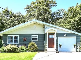 360 Calef Hill Rd, Tilton, NH 03276