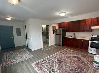 3550 Laconia Ave #3B, Bronx, NY 10469