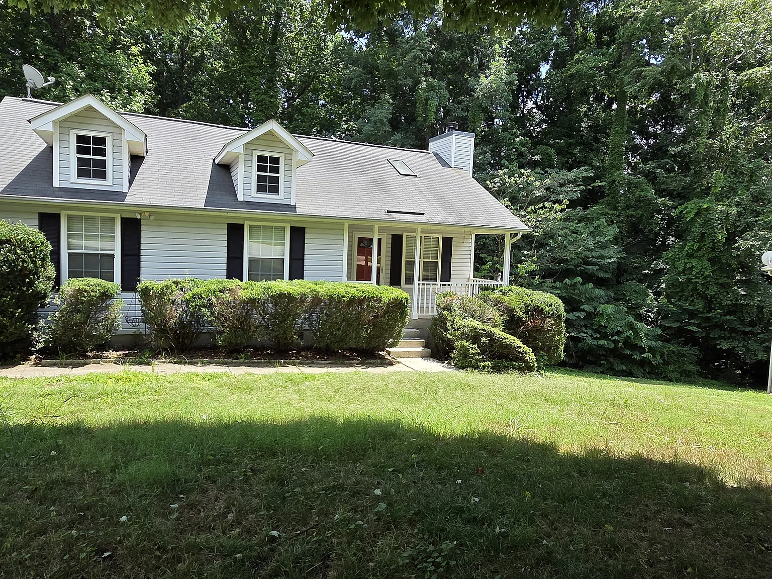 8006 Maxwelton Dr — Photo 1