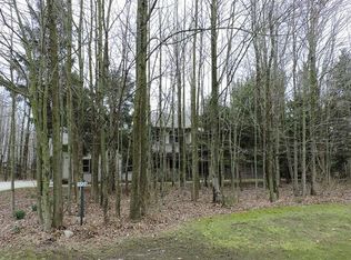 1725 Terry Andrae Ave, Sheboygan, WI 53081