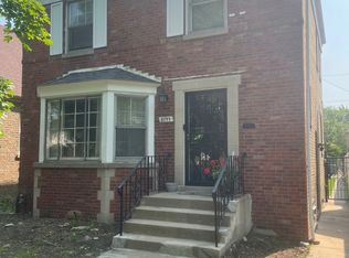 8751 S Ridgeland Ave, Chicago, IL 60617