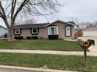 5310 66th Pl, Kenosha, WI 53142