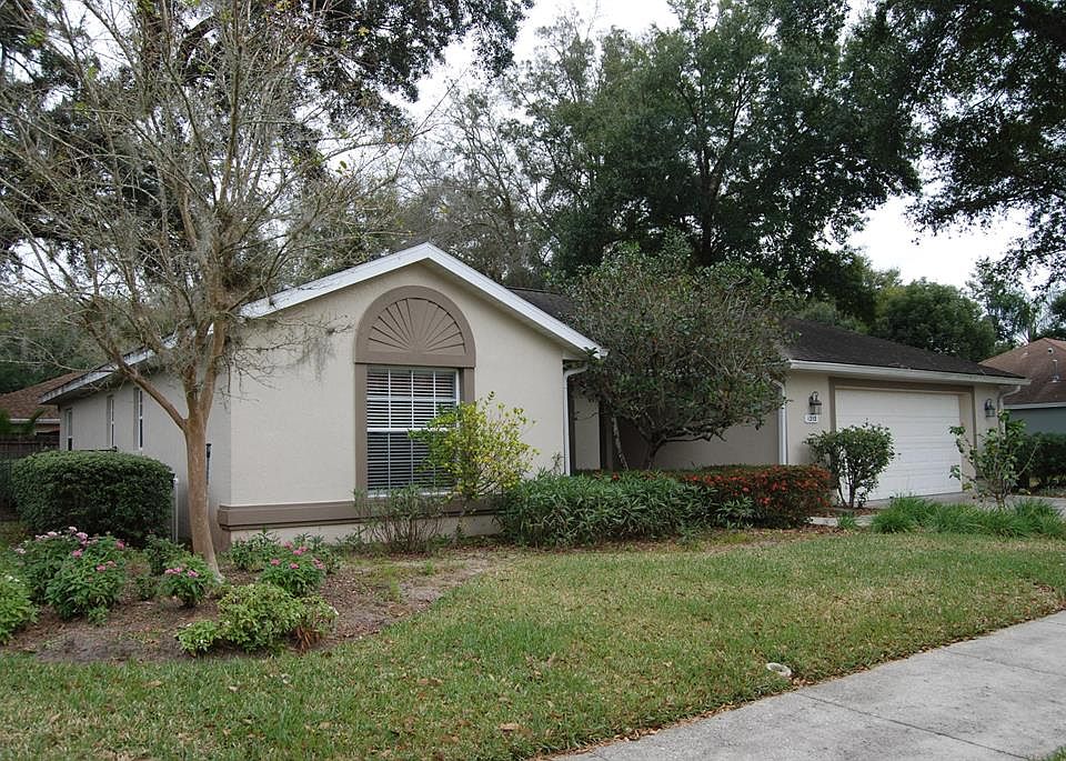 1st image of 1213 NE 21st Ct