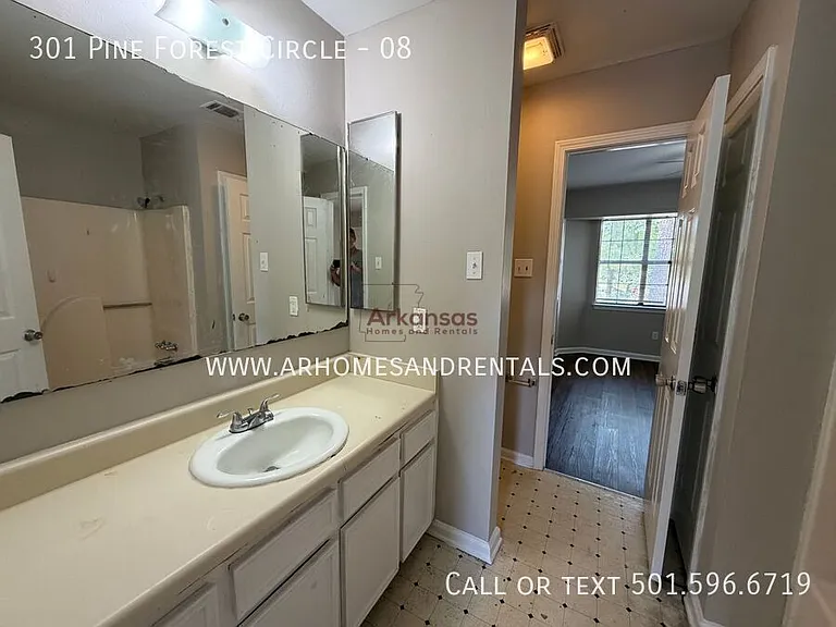 301 Pine Forest Cir #8 — Photo 9