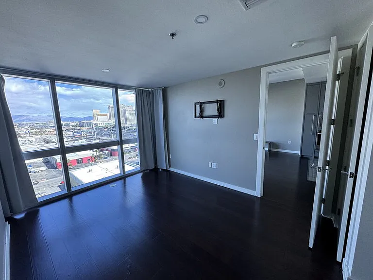 4471 Dean Martin Dr #1006 — Photo 10