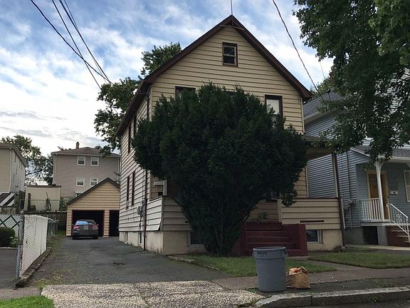 2nd image of 88 Gless Ave