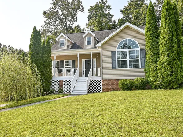 7280 Salmon Ln, Ooltewah, TN 37363