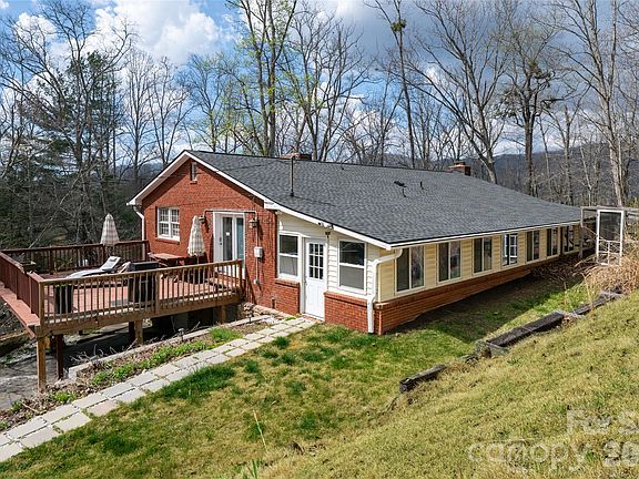 3rd image of 233 Church Rd