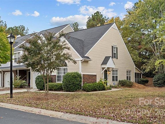 2nd image of 9524 Elizabeth Townes Ln