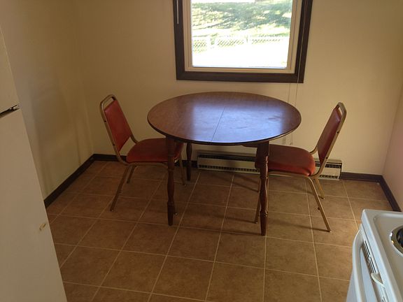 4th image of 2708 Broadmoor Dr #2