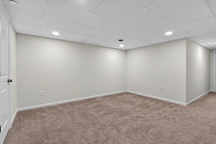 109 Holstein Dr — Photo 29