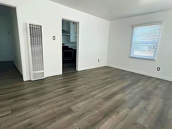 3rd image of 2285 Earl Ave APT 08