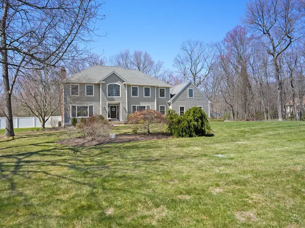 65 Elizabeth Drive, Southington, CT 06489