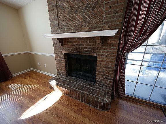 5th image of 4229 Lavender Ln