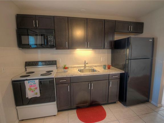 5th image of 5693 67th Ave N #121