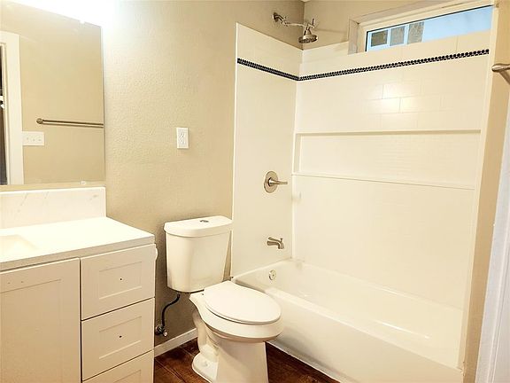 3rd image of 739 S Andrews Ave #739