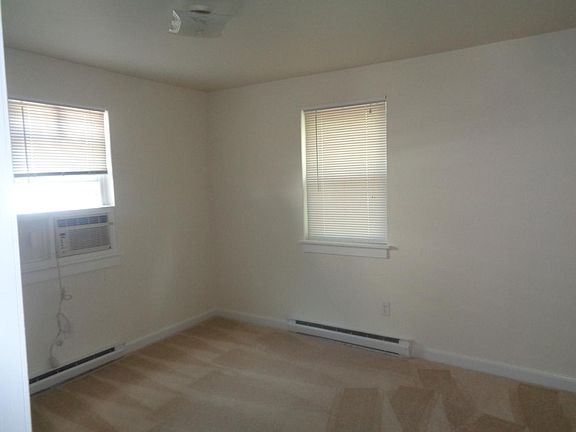 4th image of 6605 Fernwood St