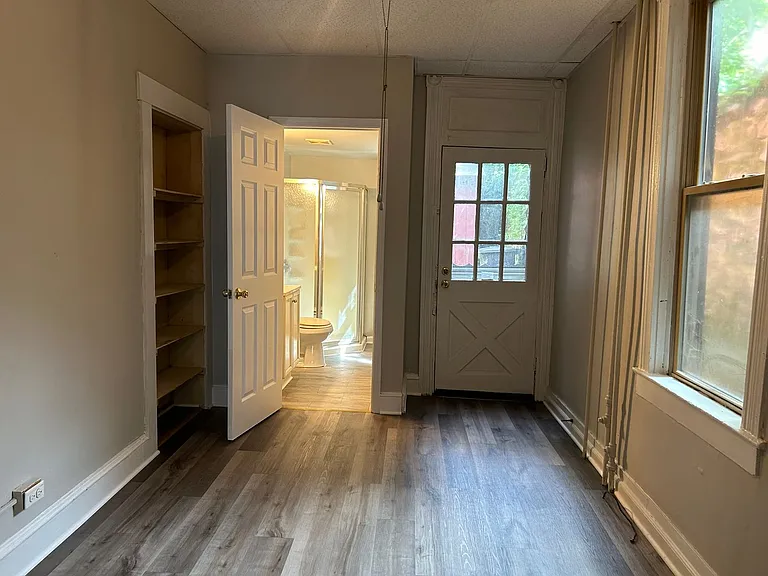 416 Manor St #418 — Photo 7