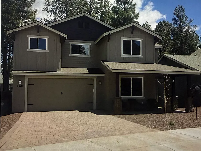 4 Bedroom/3Bath plus den Mostly Furnished In Safe and Quiet Neighborhood