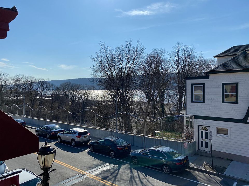 1st image of 2 Main St
