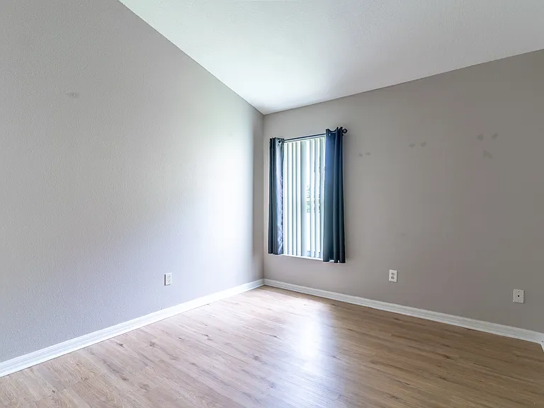 102 Ivy Brook Ct — Photo 38