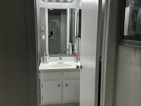 7 Padanaram Rd #242