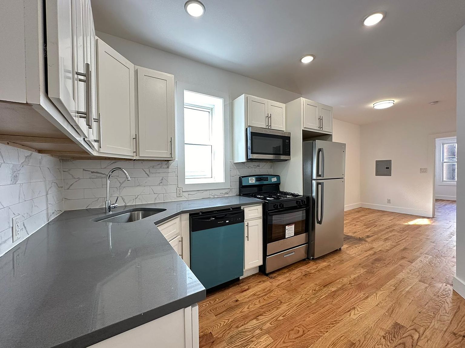 326 Randolph Ave #39E, Jersey City, NJ 07304 | Zillow