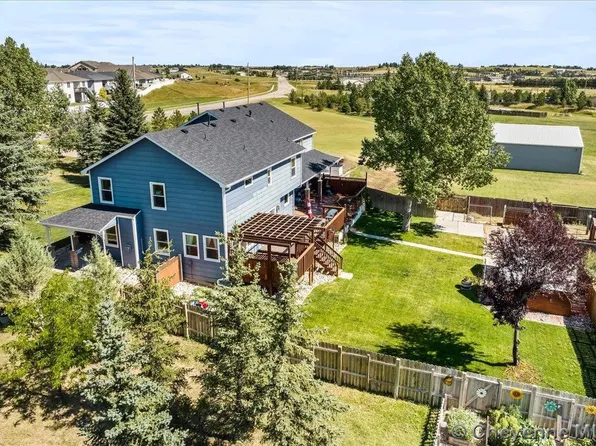 7215 Powderhouse Rd, Cheyenne, WY 82009